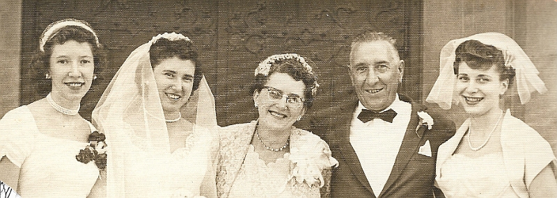 Ed Heinze fam-Norma, Joan, Elda, Ed, Shirely.jpeg